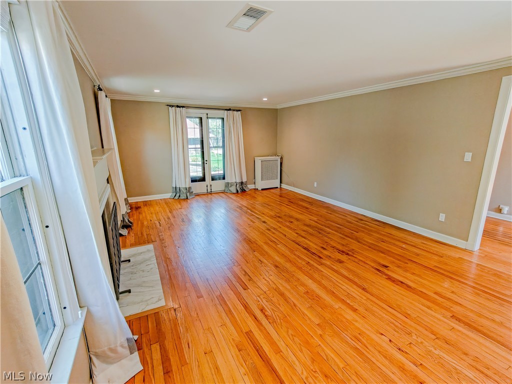 18421 Lynton Road Shaker Heights OH 44122