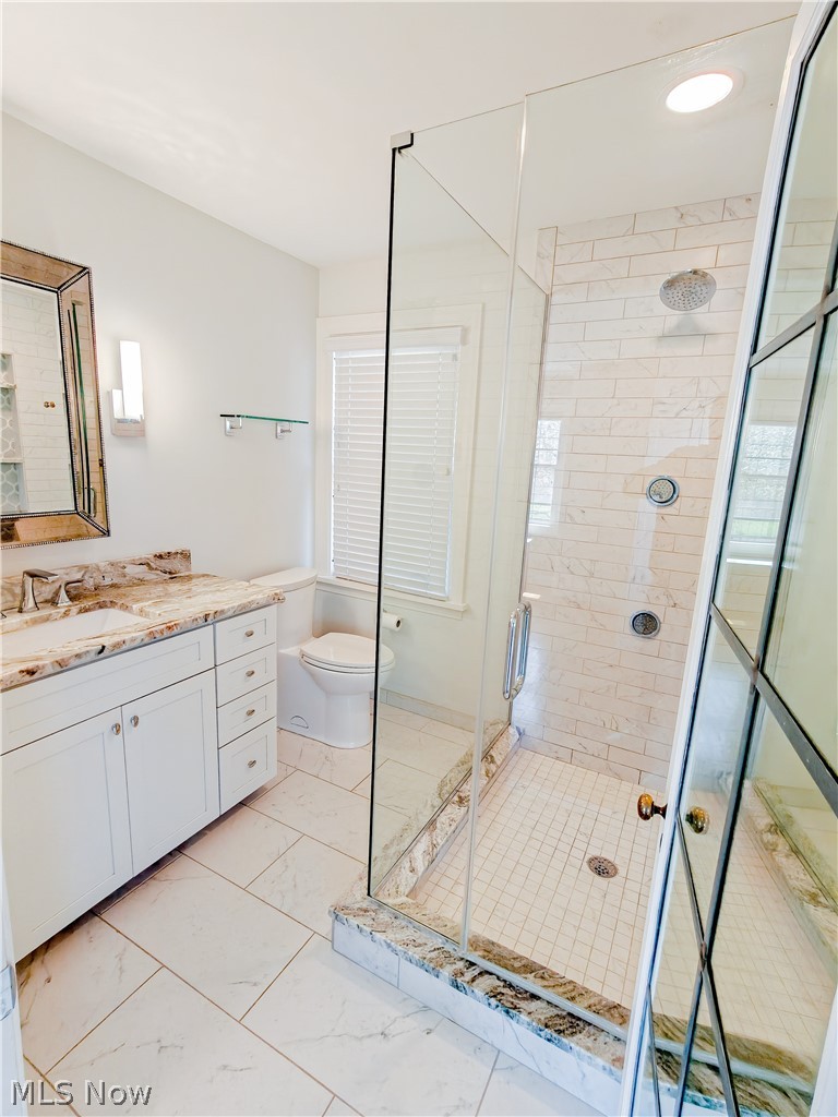 18421 Lynton Road Shaker Heights OH 44122