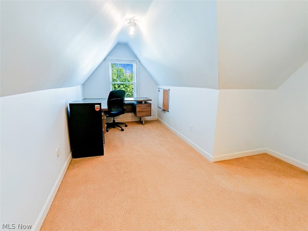 18421 Lynton Road Shaker Heights OH 44122