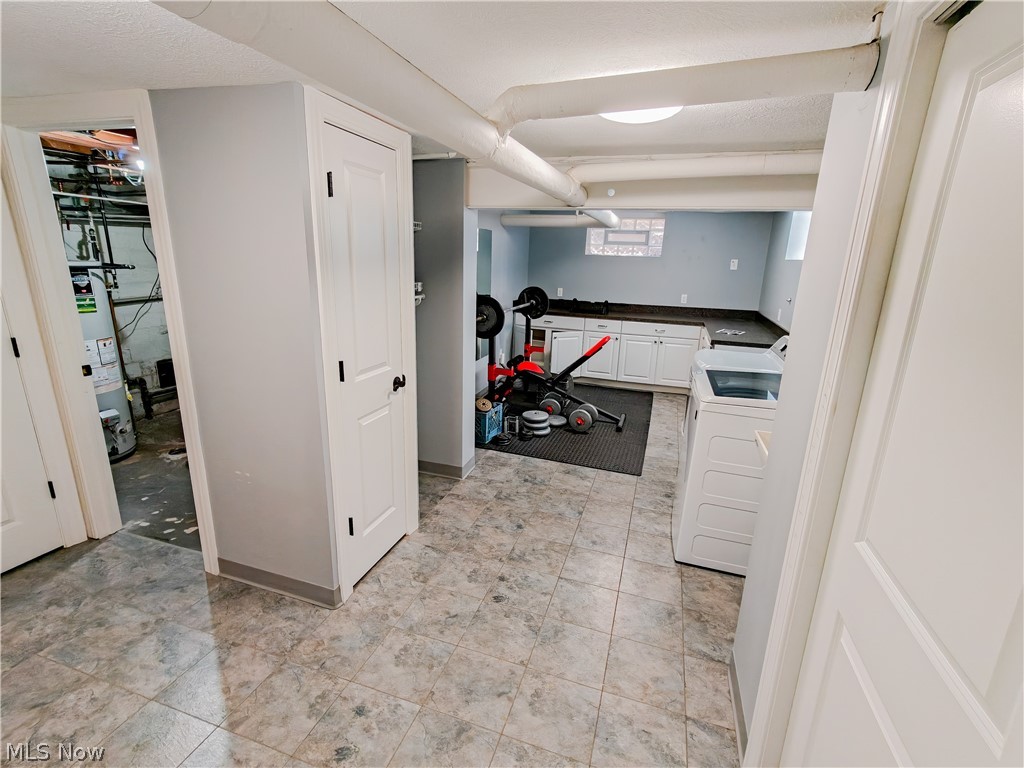 18421 Lynton Road Shaker Heights OH 44122
