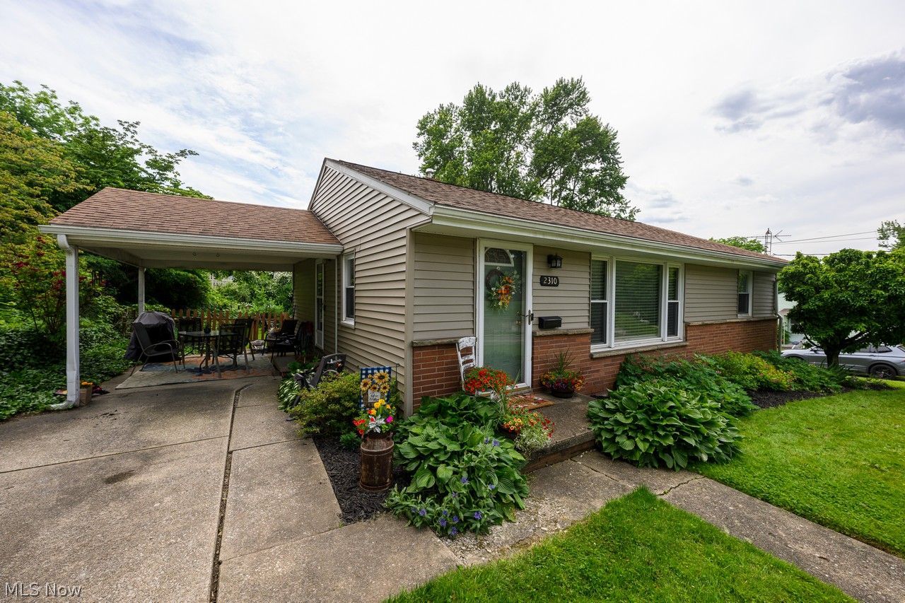 2310 38th Street NW Canton OH 44709