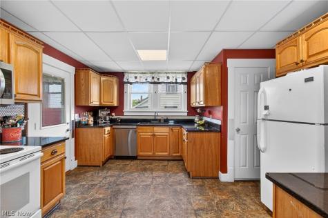 1120 Borden Avenue SW Massillon OH 44647