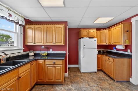 1120 Borden Avenue SW Massillon OH 44647