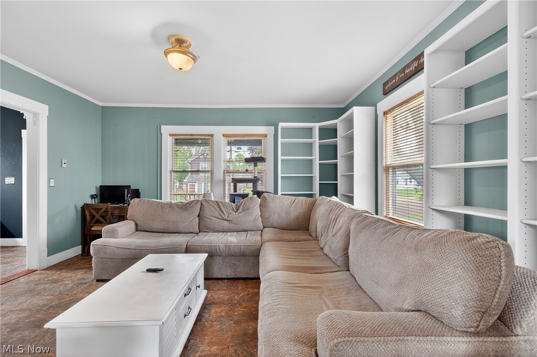 1120 Borden Avenue SW Massillon OH 44647