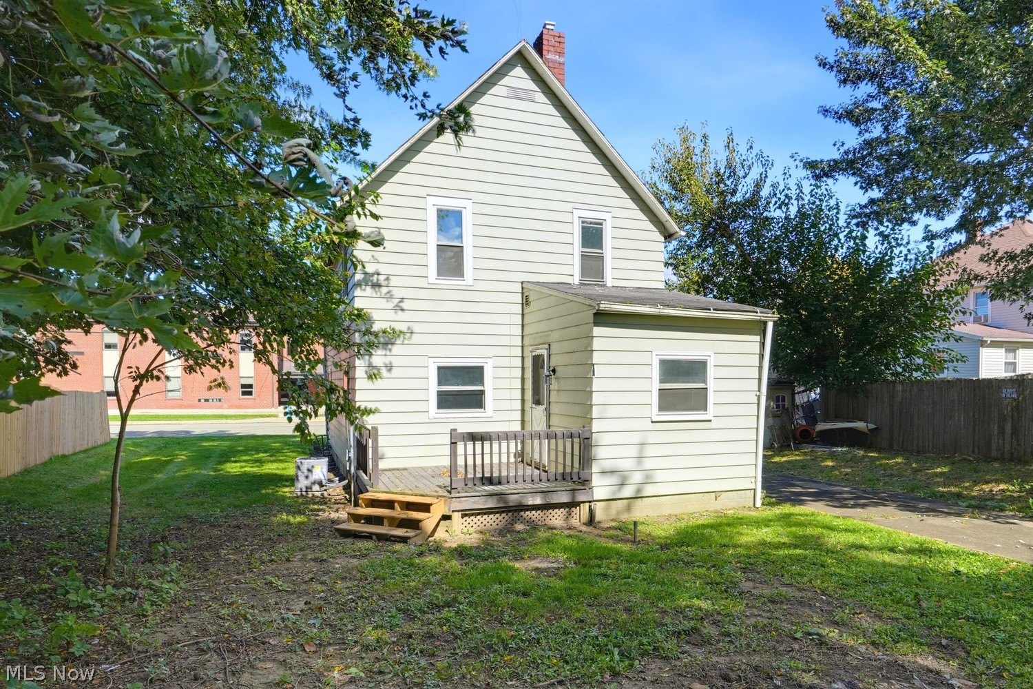228 W Oxford Street Alliance OH 44601