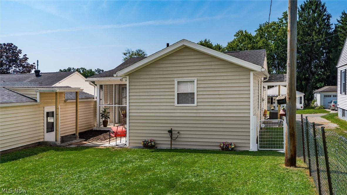 839 Wabash Avenue Zanesville OH 43701