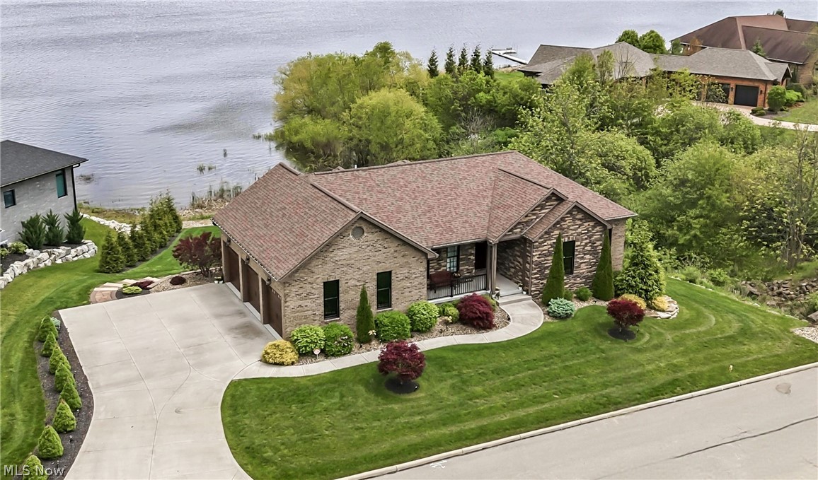 147 Heron Bay Drive Poland OH 44514