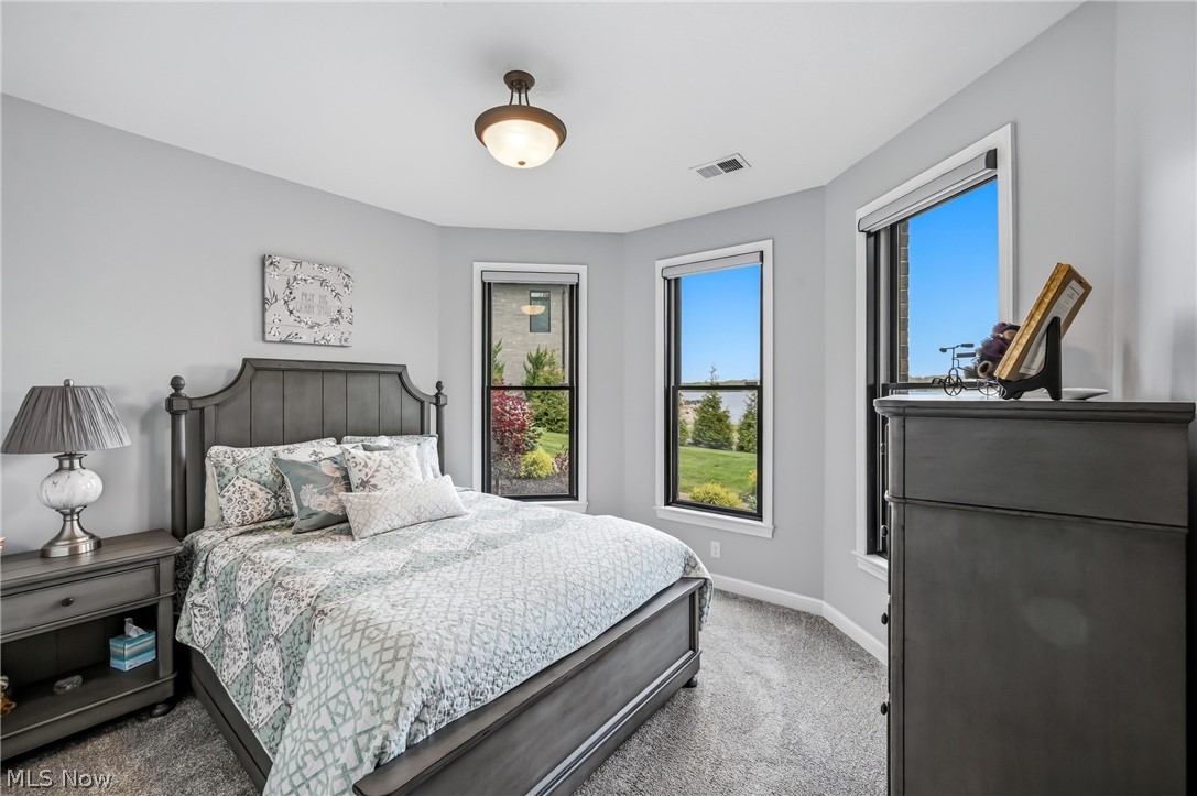 147 Heron Bay Drive Poland OH 44514