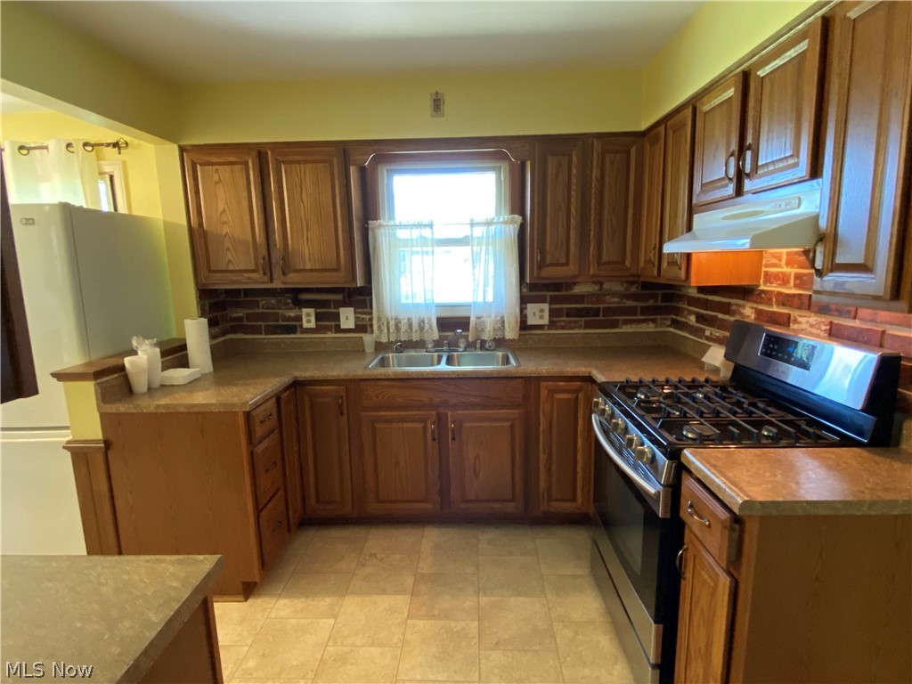 4700 Woodridge Drive Austintown OH 44515