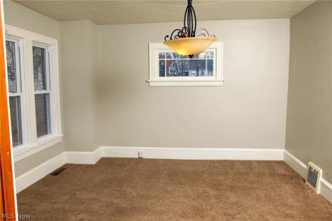 725 22nd Street NW Canton OH 44709
