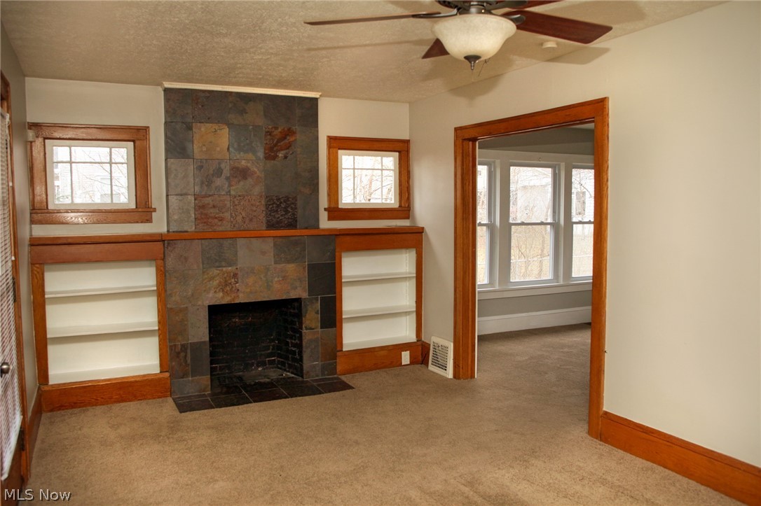 725 22nd Street NW Canton OH 44709
