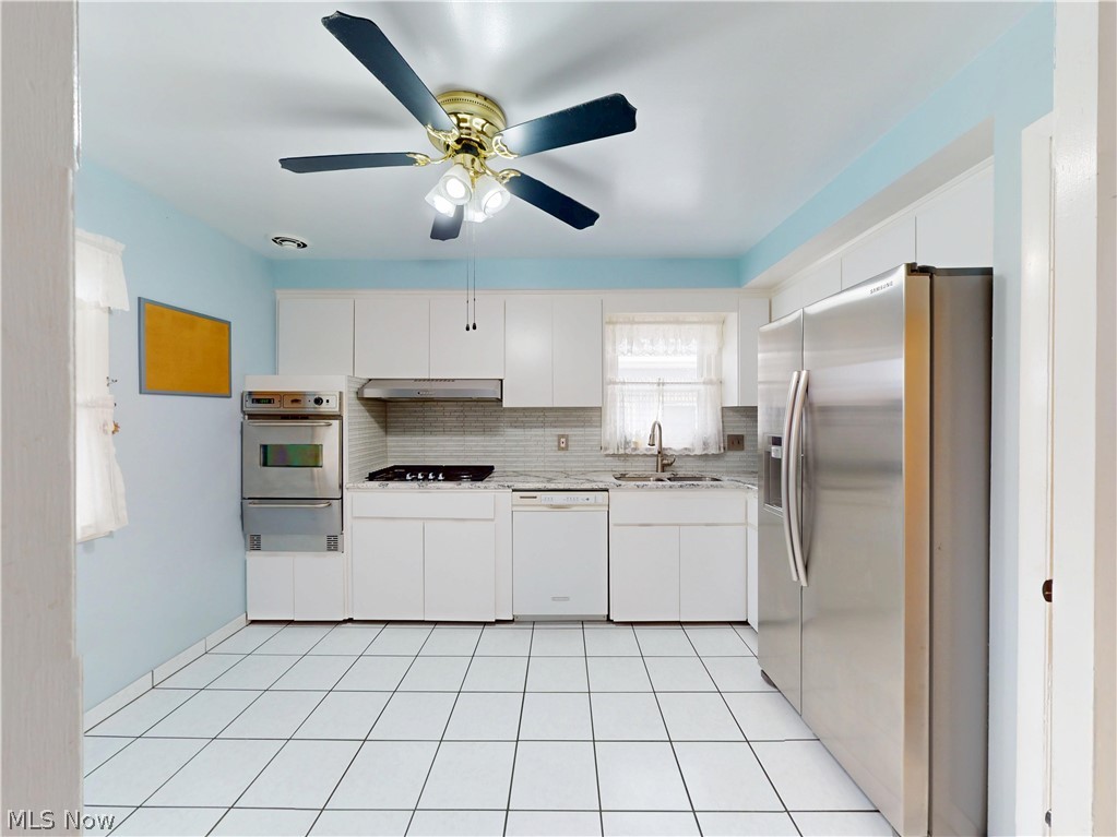 26361 Elinore Avenue Euclid OH 44132