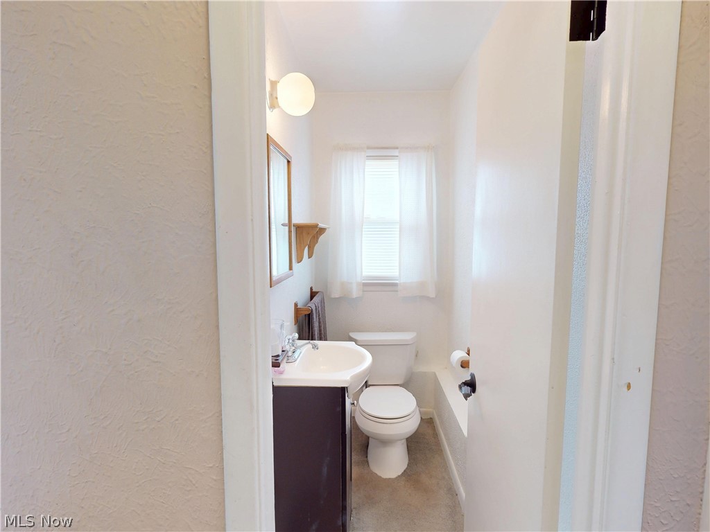 26361 Elinore Avenue Euclid OH 44132
