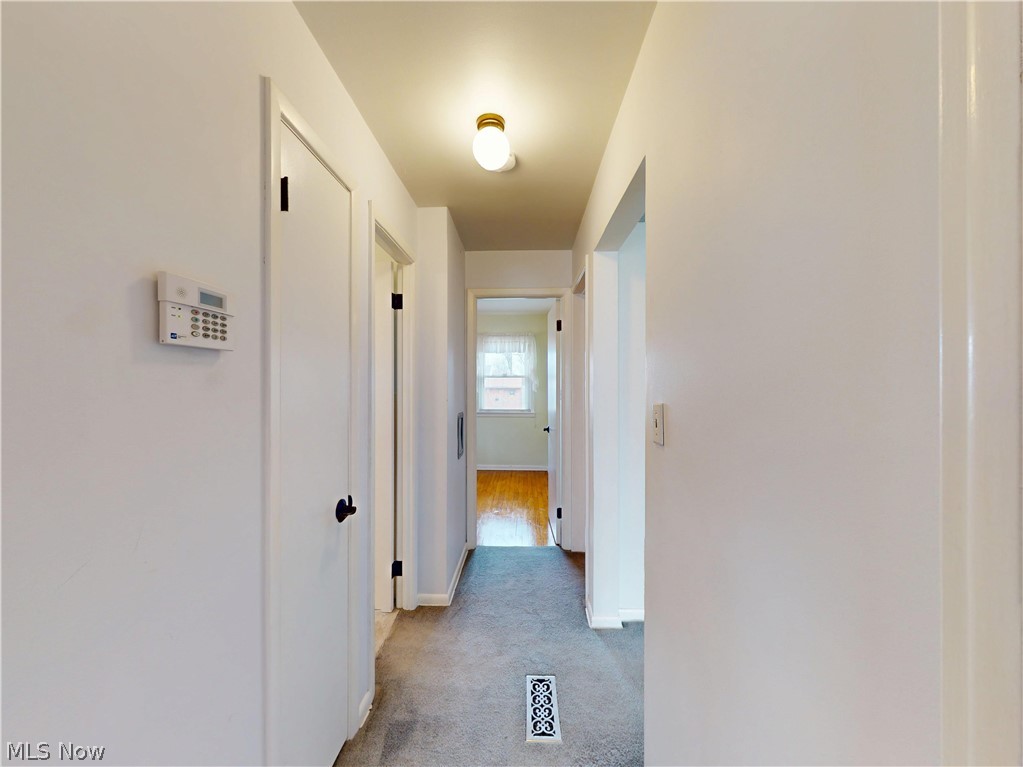26361 Elinore Avenue Euclid OH 44132