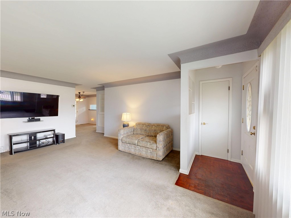26361 Elinore Avenue Euclid OH 44132