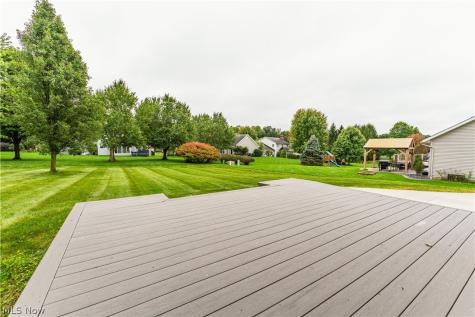 1433 Logan Lane Wooster OH 44691
