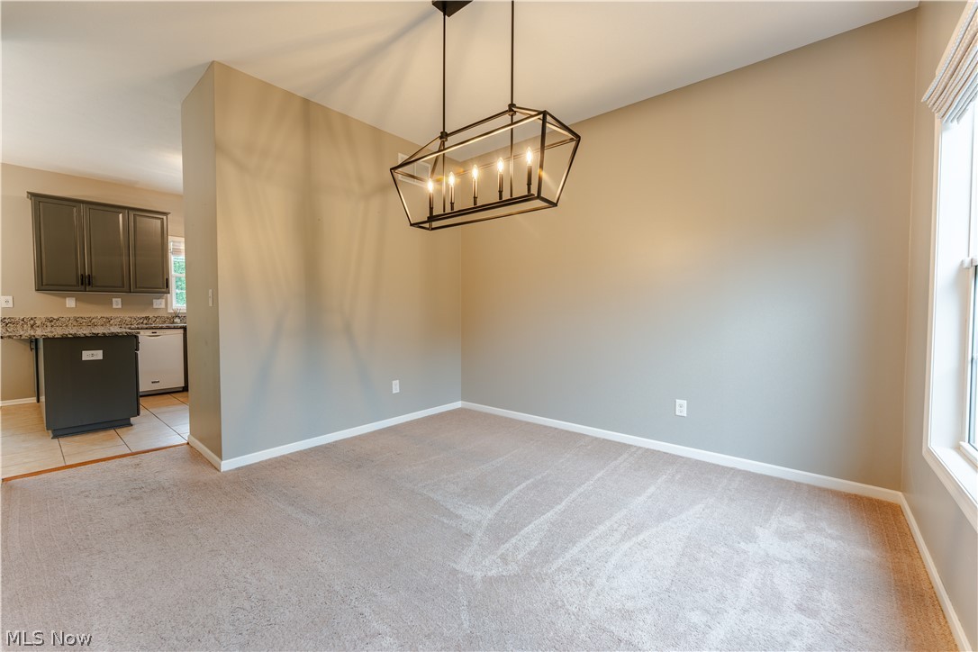 1433 Logan Lane Wooster OH 44691