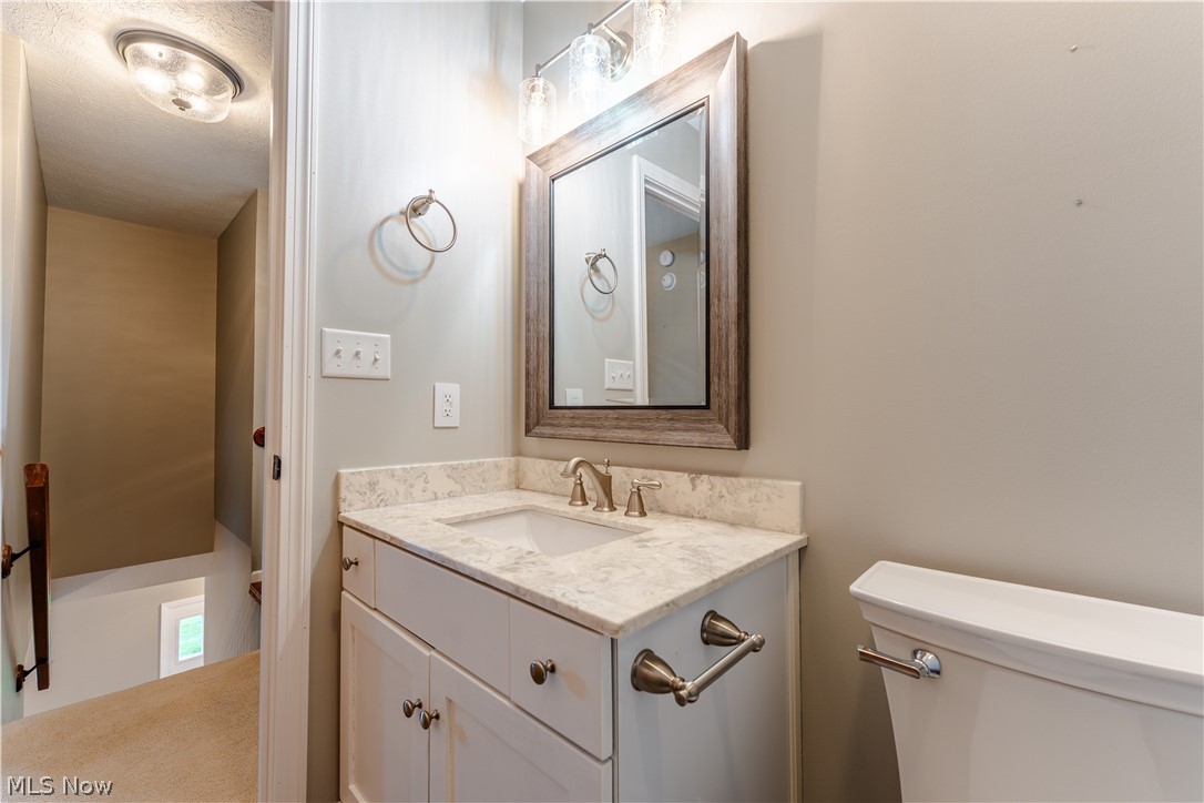 1433 Logan Lane Wooster OH 44691