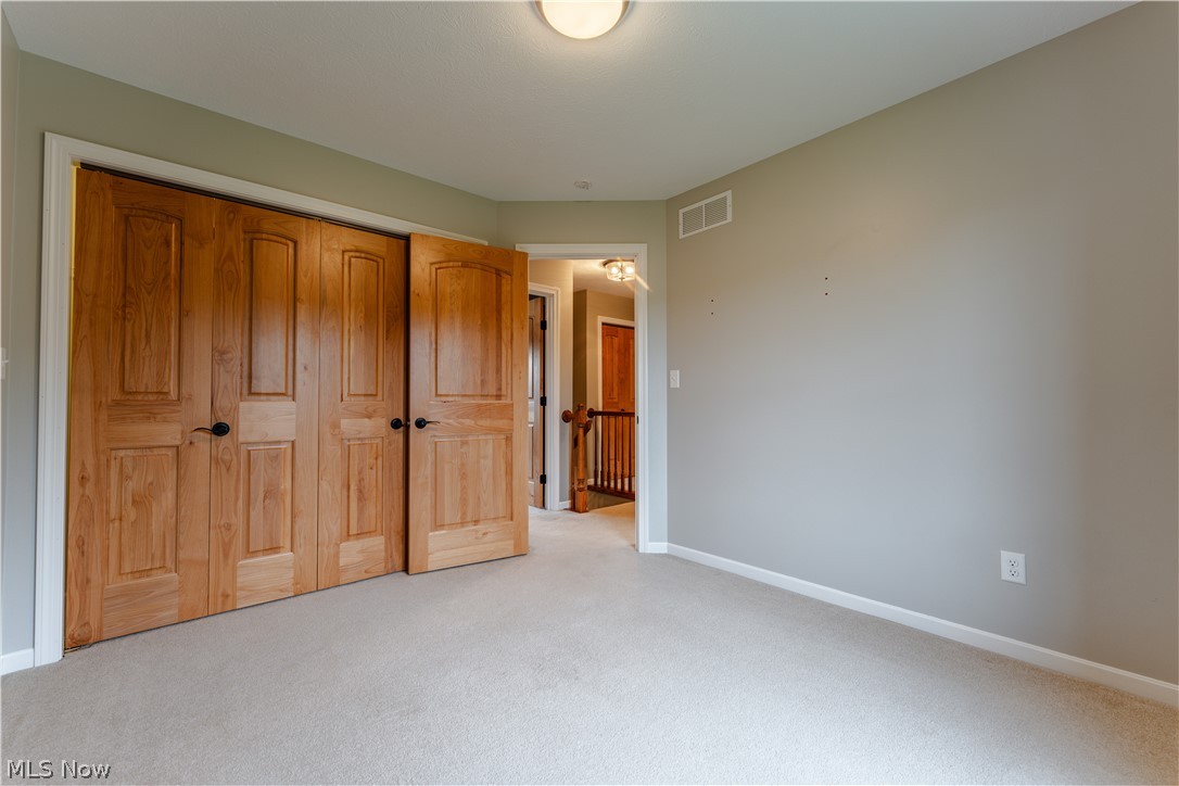 1433 Logan Lane Wooster OH 44691