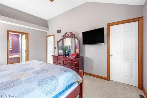 4206 Arlington Drive Brunswick OH 44212