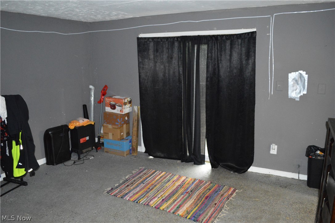 18206 Kares Avenue Cleveland OH 44122
