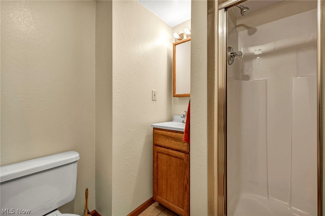 17 E Franklin Street Newton Falls OH 44444