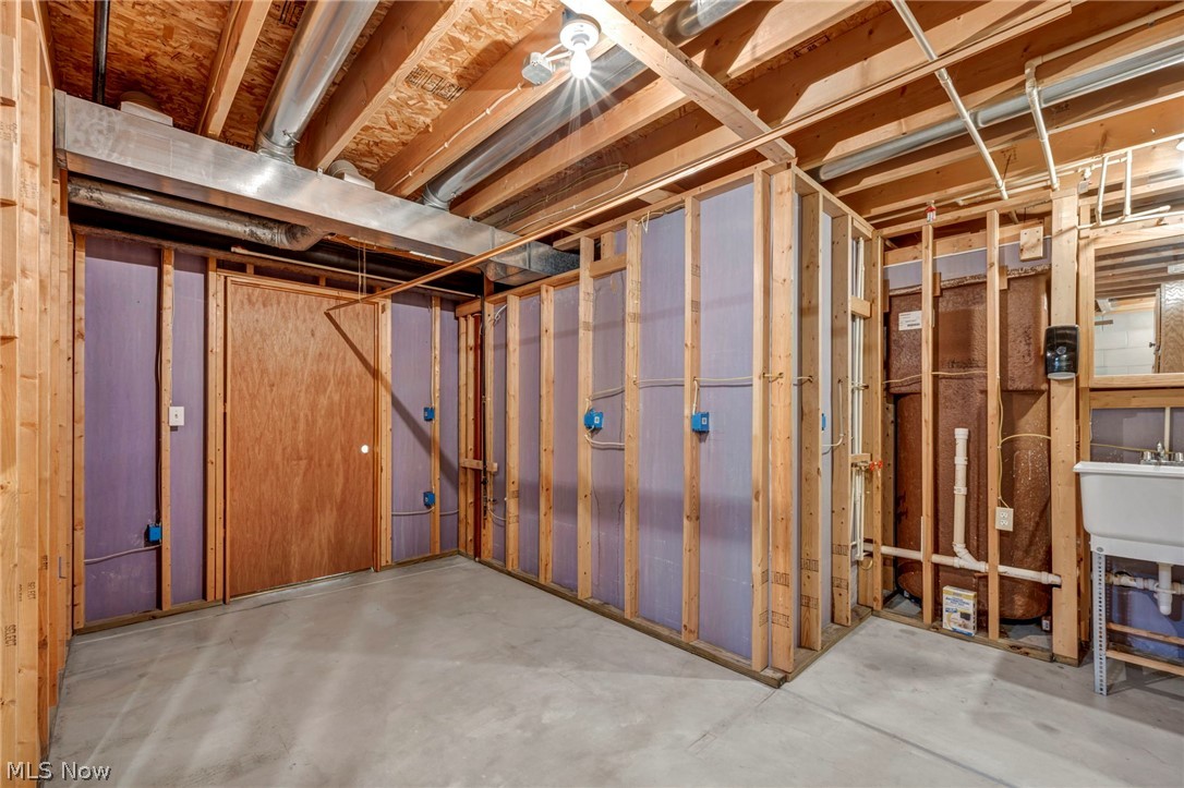 17 E Franklin Street Newton Falls OH 44444