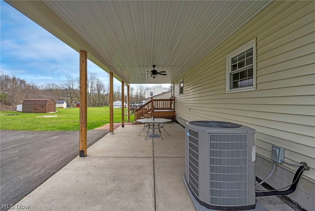 17 E Franklin Street Newton Falls OH 44444