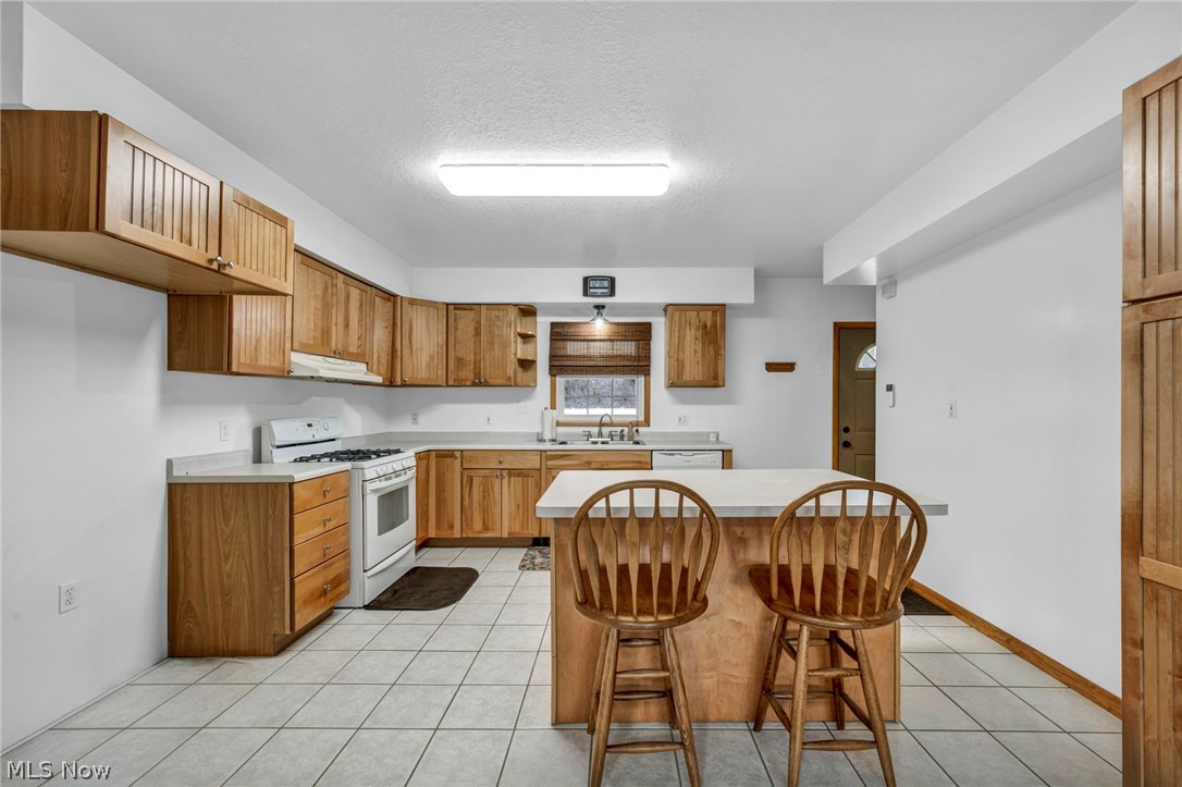 17 E Franklin Street Newton Falls OH 44444