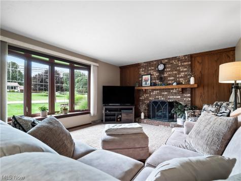 6515 Brookside Road Independence OH 44131