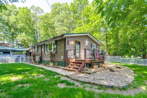 888 Mill Road Ravenna OH 44266