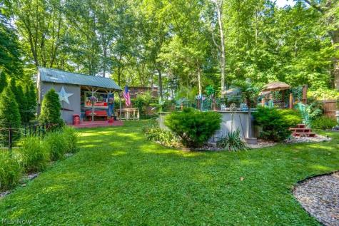 888 Mill Road Ravenna OH 44266