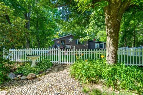 888 Mill Road Ravenna OH 44266