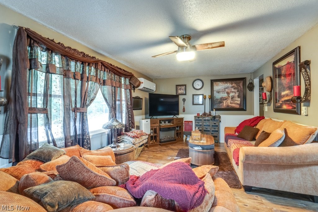 888 Mill Road Ravenna OH 44266