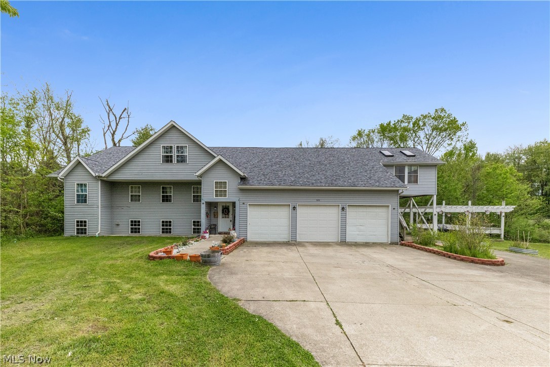 593 Silvercrest Road Wadsworth OH 44281