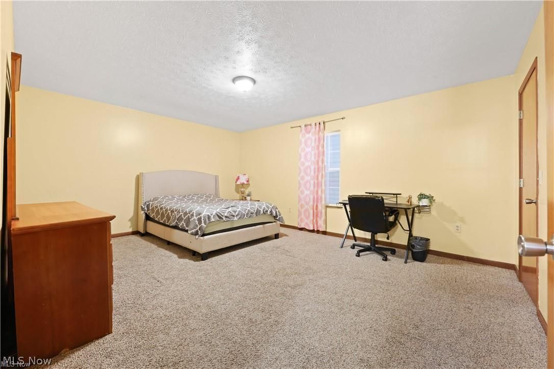 593 Silvercrest Road Wadsworth OH 44281