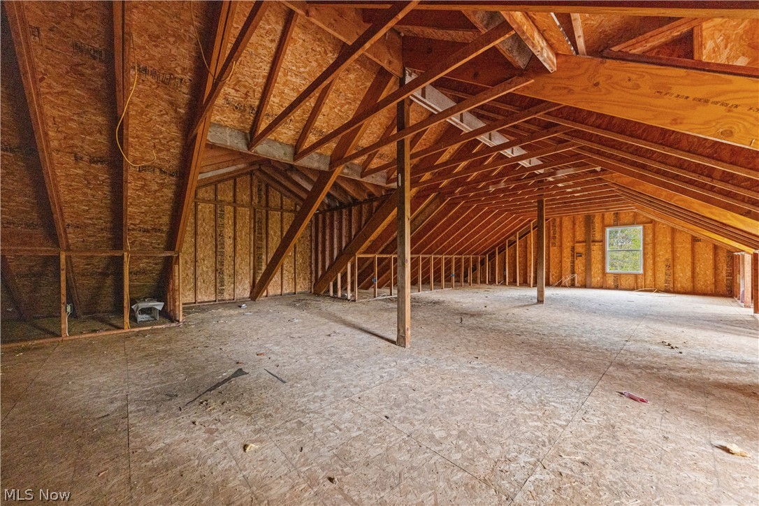 593 Silvercrest Road Wadsworth OH 44281
