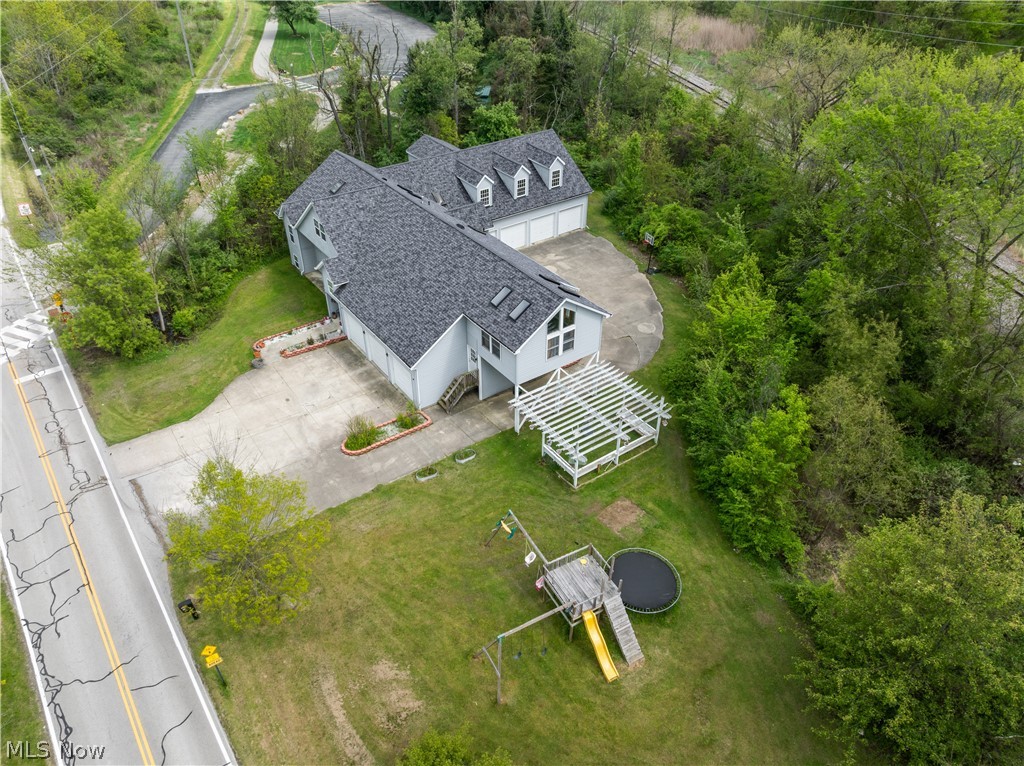 593 Silvercrest Road Wadsworth OH 44281