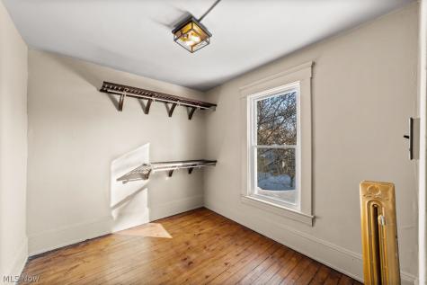 1362 W 61st Street Cleveland OH 44102