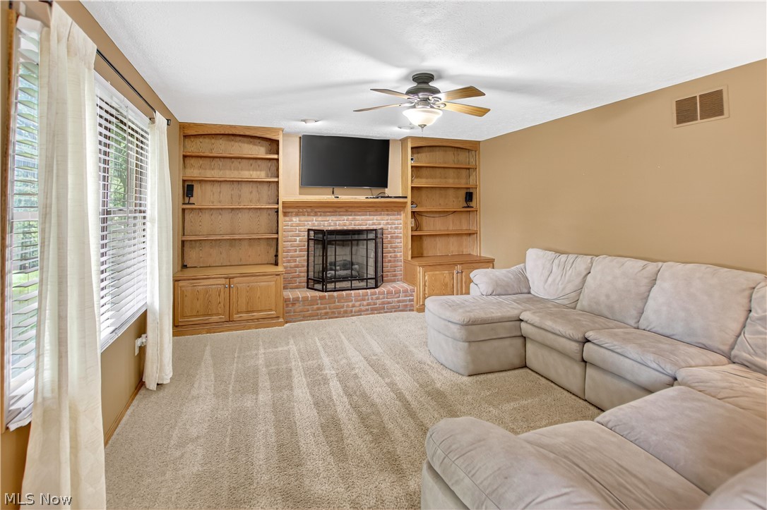 2633 Shamrock Way Wooster OH 44691