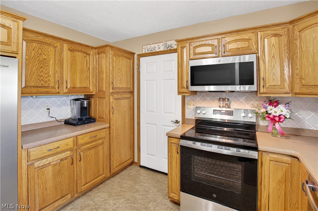 2633 Shamrock Way Wooster OH 44691