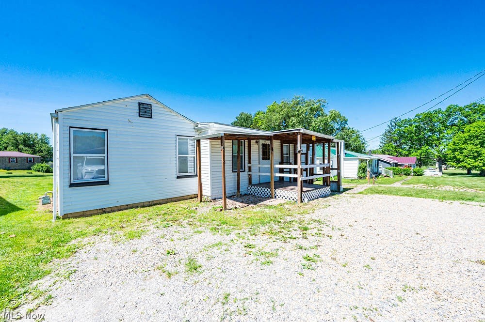323 Steubenville Road SE Carrollton OH 44615