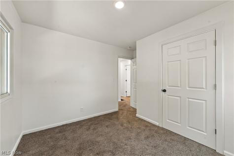 2205 Alden Avenue NW Massillon OH 44647