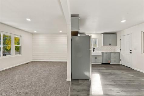 2205 Alden Avenue NW Massillon OH 44647