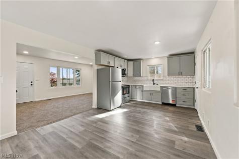 2205 Alden Avenue NW Massillon OH 44647
