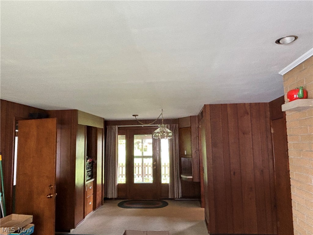 2552 Applegrove Street NW North Canton OH 44720
