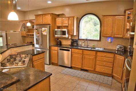 1225 River Run Drive Macedonia OH 44056