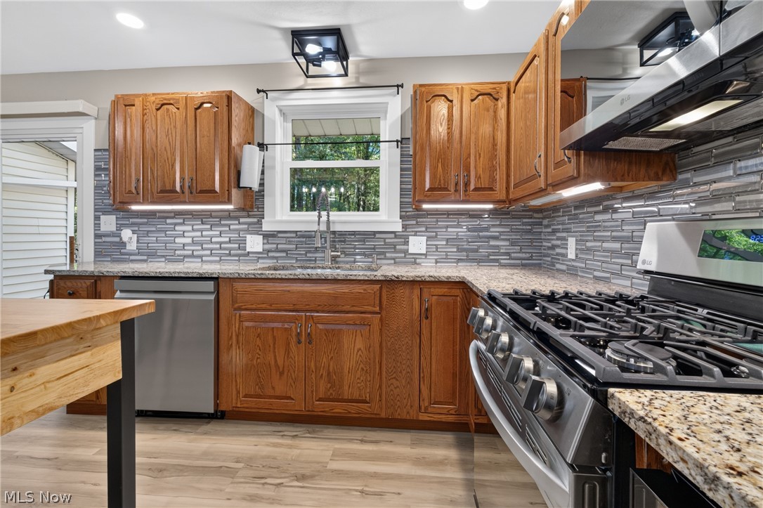 10533 Jones Road Diamond OH 44412