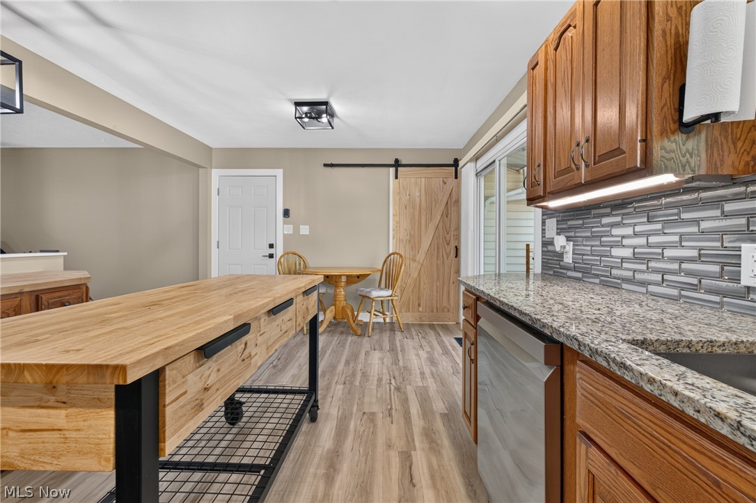 10533 Jones Road Diamond OH 44412