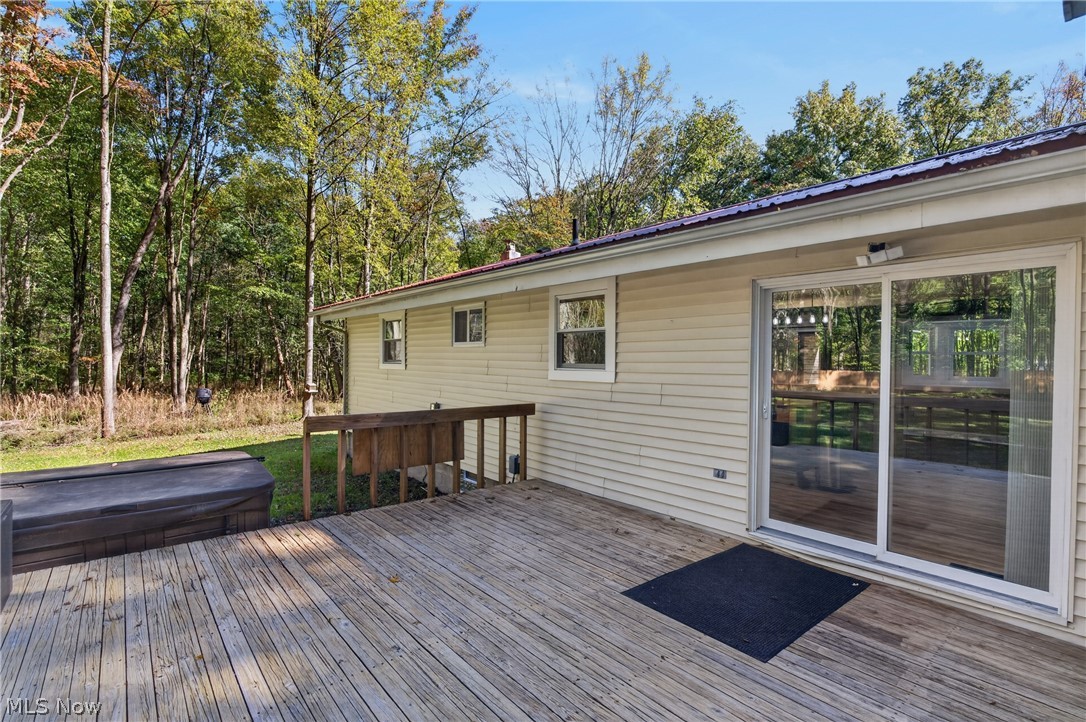 10533 Jones Road Diamond OH 44412